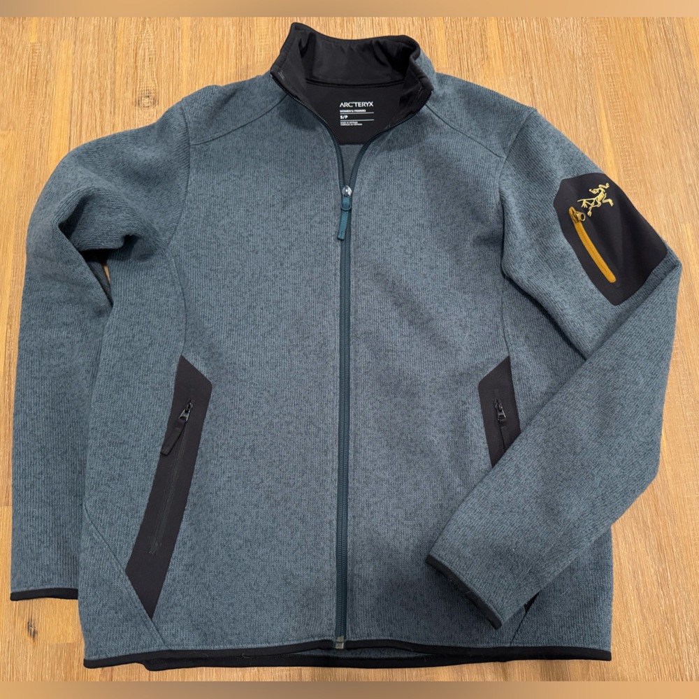 Arc’teryx Covert Cardigan in Boxcar Green, Women’s Small